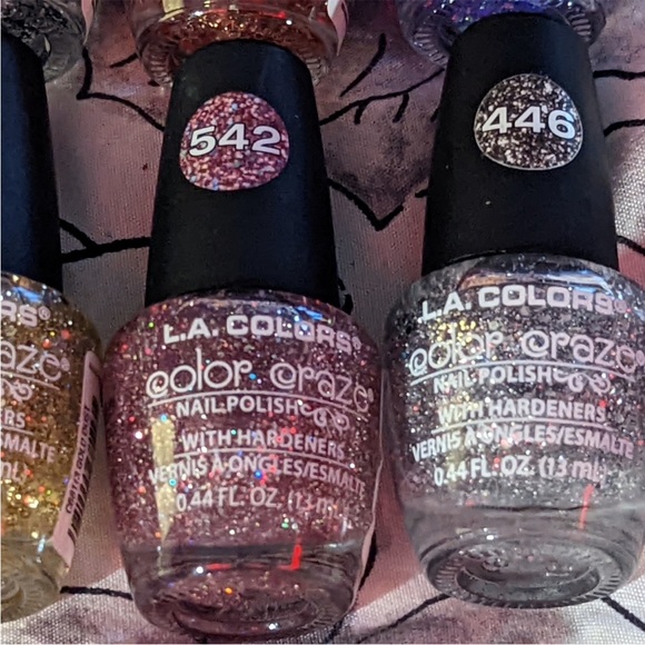 Color Craze nail polish bundle with stickers/embellishments - Picture 4 of 7